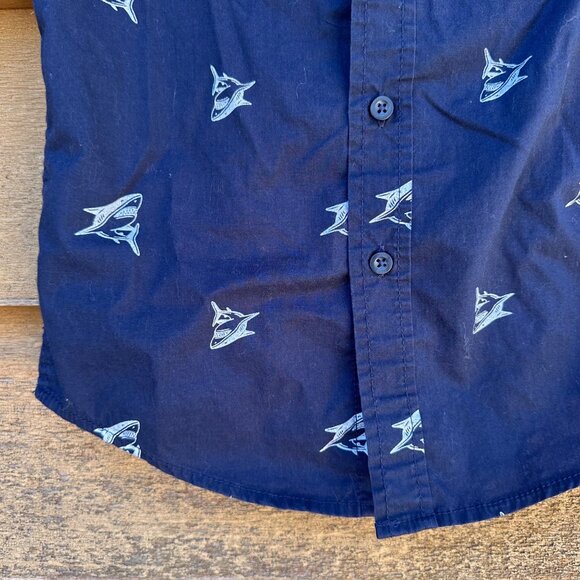 Faded Glory Boys Shark Print Button-Down Short Sleeve Shirt Size M (8) Cotton & - Picture 7 of 10